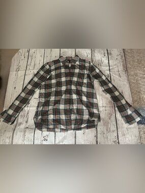J. Crew Plaid Button-Up Long-Sleeve Shirt in Green and White